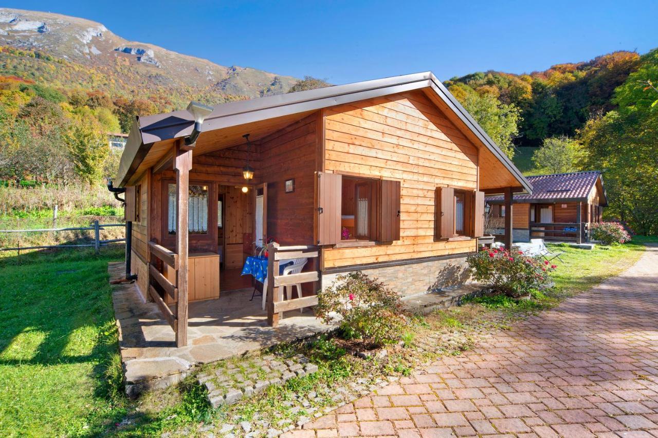 バルツィオ Casa Rododendroヴィラ エクステリア 写真